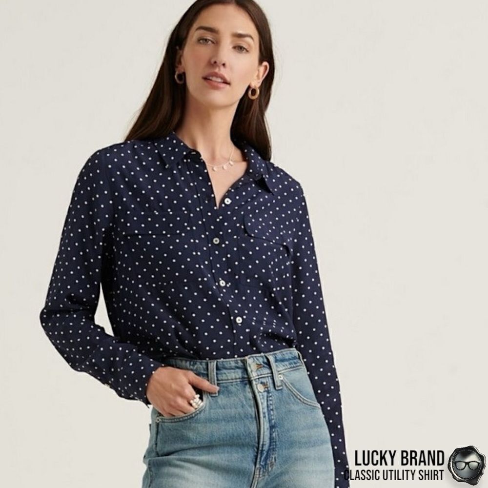 LUCKY BRAND CLASSIC UTILITY BUTTON DOWN SHIRT IN NAVY WHITE DOTS WOMEN’S SIZE M - Picture 2 of 14